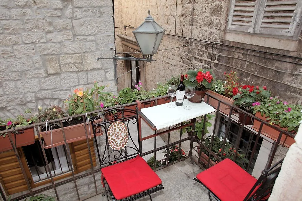 Apartment Tragurium Trogir Croatia