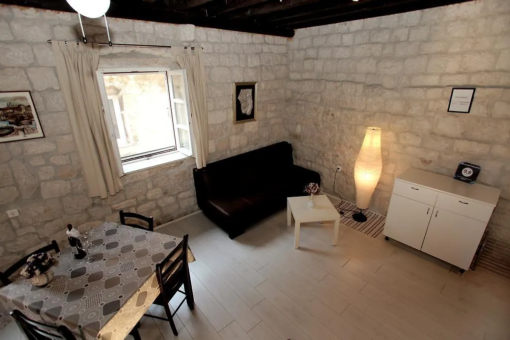 Apartment Tragurium Trogir